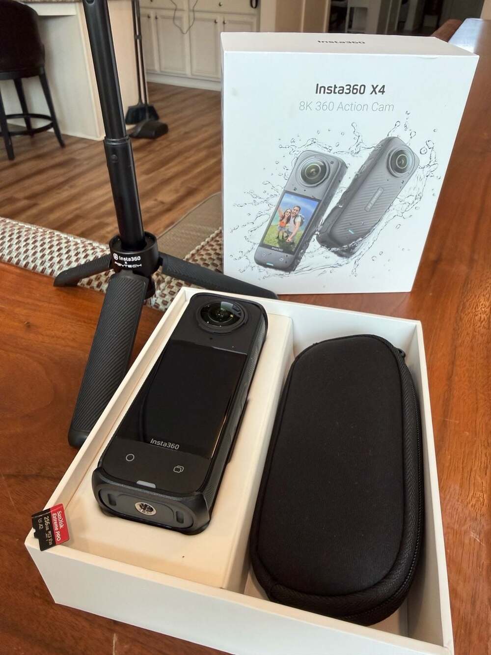 Insta360 X4 8K 360 Action Camera Bundle- Used Twice – Excellent Condition